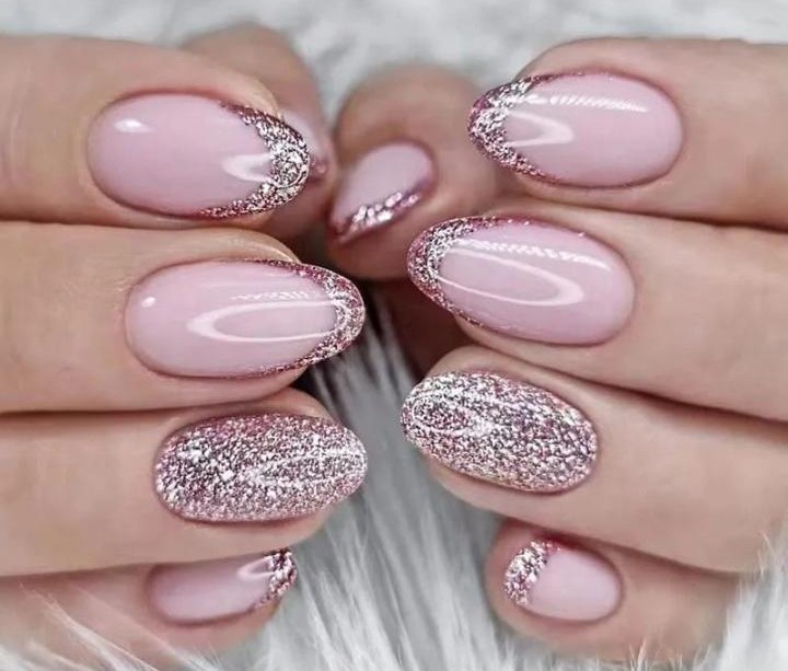 Gel nail and acrylic nails
